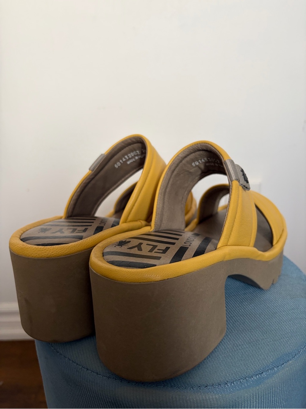 FLY LONDON MAVA432FLY YELLOW LEATHER SANDALS MULES EU 40 US 9-9.5 - Picture 9 of 11
